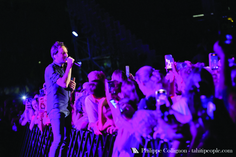 À Tahiti, Vianney a joué son "dernier concert en groupe avant quelques années" À Tahiti, Vianney a joué son "dernier concert en groupe avant quelques années"