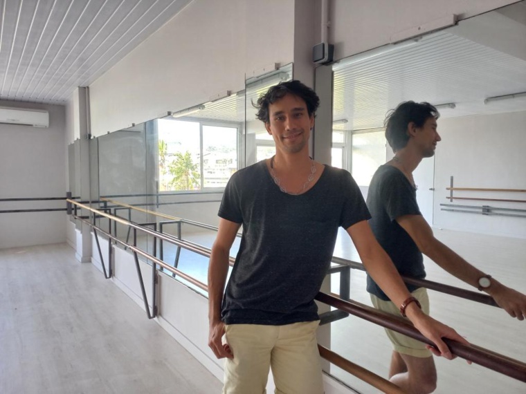 Mikaël Champs. Mikaël Champs.