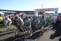 Plus de 400 coureurs au départ de cette 'Ronde Tahitienne' Plus de 400 coureurs au départ de cette 'Ronde Tahitienne'