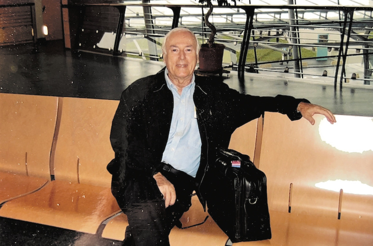 Yves Roche, l'hommage au "pionnier" Yves Roche, l'hommage au "pionnier"