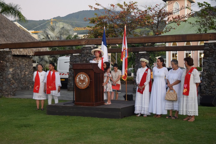 Féminicides : un cœur dans la nuit Féminicides : un cœur dans la nuit