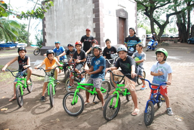 Des initiations au BMX, à la slack line, à la pétanque et même au stand up paddle sont prévues Des initiations au BMX, à la slack line, à la pétanque et même au stand up paddle sont prévues