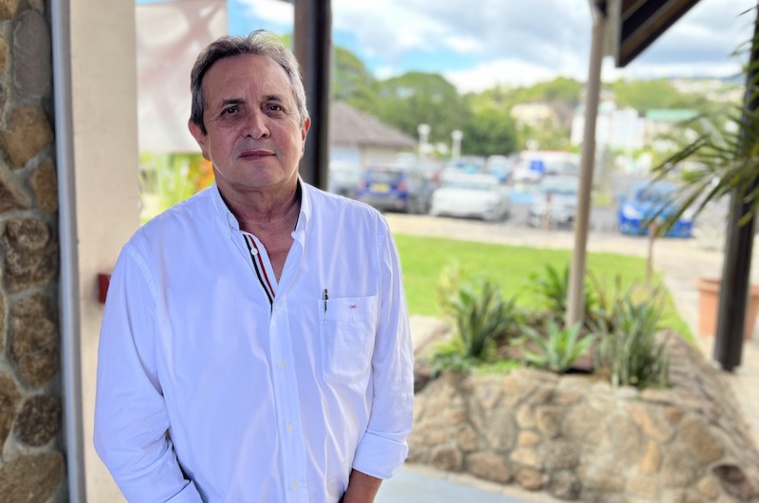 “Les six parlementaires polynésiens travaillent ensemble” “Les six parlementaires polynésiens travaillent ensemble”