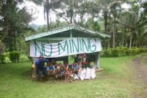 Agression policière d’une équipe de télévision papoue : les ONG régionales s’insurgent Agression policière d’une équipe de télévision papoue : les ONG régionales s’insurgent