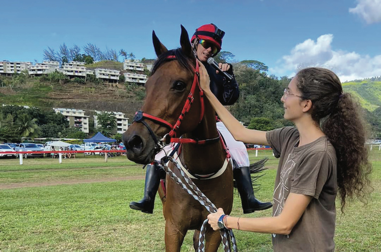 Un turfiste rafle 100 000 Fcfp Un turfiste rafle 100 000 Fcfp
