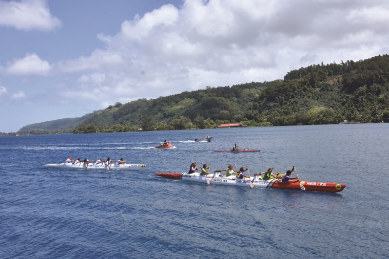 Le va'a par les femmes et pour les femmes à la Vaahine Open Challenge Le va'a par les femmes et pour les femmes à la Vaahine Open Challenge