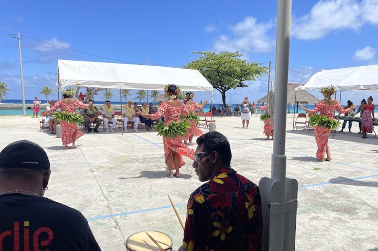 Le nouvel administrateur accueilli à Hao Le nouvel administrateur accueilli à Hao