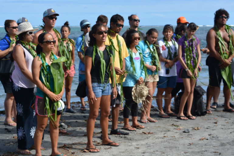 Pointe des pêcheurs à Punaauia : les Hawaiiens sensibilisés Pointe des pêcheurs à Punaauia : les Hawaiiens sensibilisés