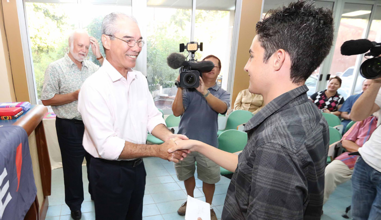 Les auteurs des meilleures copies d'Histoire-géo récompensés Les auteurs des meilleures copies d'Histoire-géo récompensés