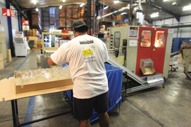 L'emploi salarié stagne en août L'emploi salarié stagne en août