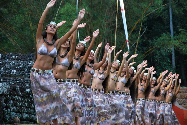 La troupe O Tahiti E présente "Te Feti’a ‘Avei’a" au marae de Paea, ce samedi La troupe O Tahiti E présente "Te Feti’a ‘Avei’a" au marae de Paea, ce samedi