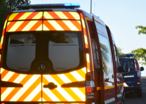 Une voiture percute une moto : deux blessés graves