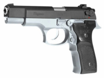 Un attaché de presse emporte son 9 mm au Capitole, plaide l'étourderie aux Etats-Unis Un attaché de presse emporte son 9 mm au Capitole, plaide l'étourderie aux Etats-Unis