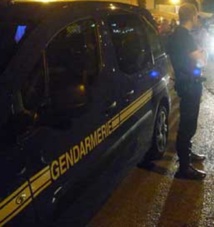 Une conductrice ivre percute une famille à contre-sens à Papenoo Une conductrice ivre percute une famille à contre-sens à Papenoo