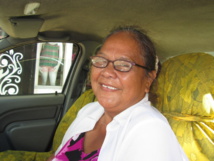 Inéligibilité de Flosse: des Polynésiens inquiets pour l’avenir du Pays Inéligibilité de Flosse: des Polynésiens inquiets pour l’avenir du Pays