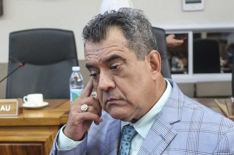 Après le drame de la Maroto, Édouard Fritch témoigne de sa "compassion" Après le drame de la Maroto, Édouard Fritch témoigne de sa "compassion"