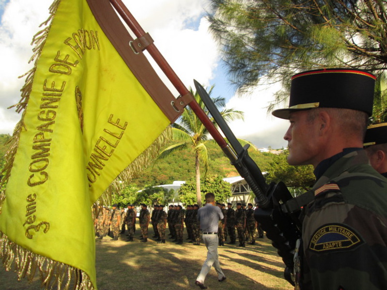 RSMA à Puna’auia : les nouvelles recrues au garde à vous