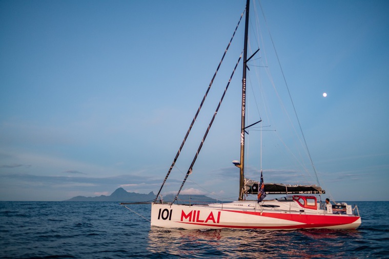 Trois voiliers du Globe40 à Papeete Trois voiliers du Globe40 à Papeete