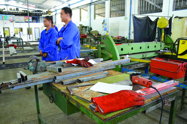 Améliorer l’apprentissage pour une meilleure insertion Améliorer l’apprentissage pour une meilleure insertion