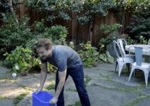 Mark Zuckerberg à Bill Gates: un seau d'eau glacée sur la tête, même pas cap ! Mark Zuckerberg à Bill Gates: un seau d'eau glacée sur la tête, même pas cap !