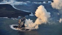 Japon: un effondrement d'une île volcanique en éruption pourrait provoquer un tsunami