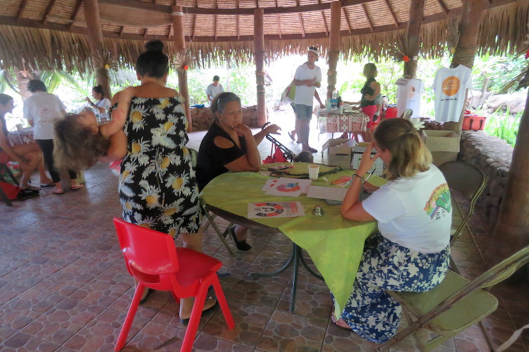 De nombreux stands et des ateliers bien-être étaient mis en place. De nombreux stands et des ateliers bien-être étaient mis en place.