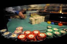 Israël: un abri anti-missiles transformé en casino Israël: un abri anti-missiles transformé en casino