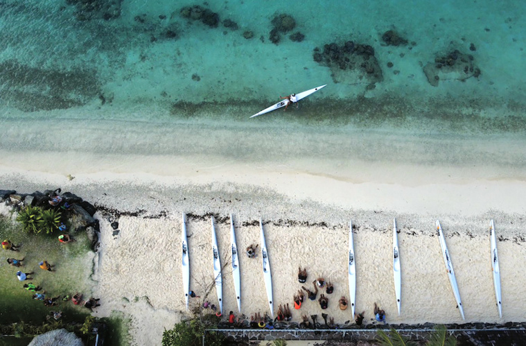 Le surfski débarque à Huahine Le surfski débarque à Huahine
