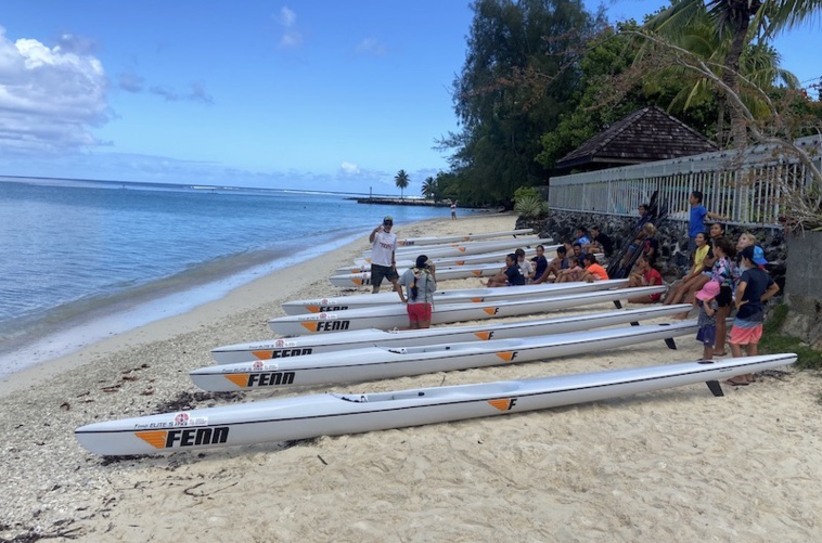 Consignes de fonctionnement et de sécurité lors de l'initiation des enfants au surf ski. Consignes de fonctionnement et de sécurité lors de l'initiation des enfants au surf ski.