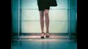 Un maire espagnol met en garde contre les femmes seules dans les ascenseurs