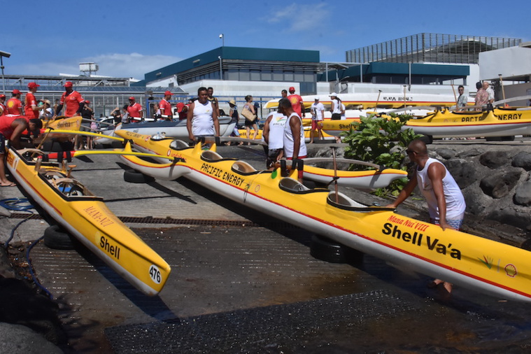 Les vieux bolides de Shell Va'a étaient de sortie Les vieux bolides de Shell Va'a étaient de sortie
