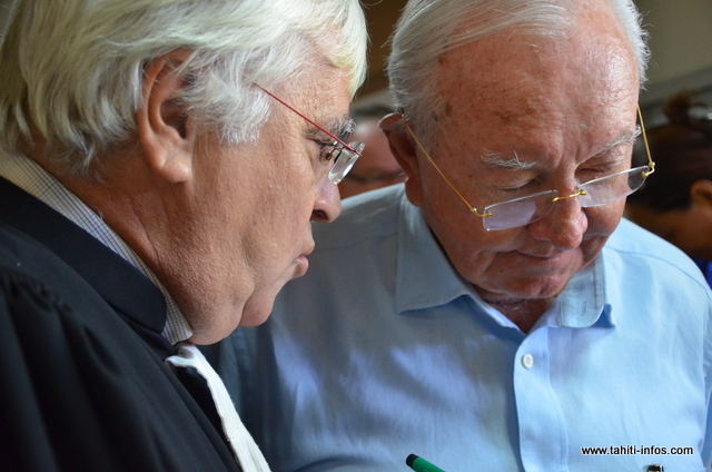 Me Quinquis et son client, Gaston Flosse, en juin dernier au Palais de justice de Papeete