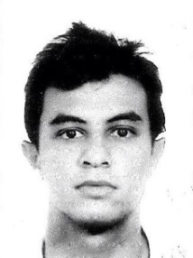 Moktar Chin Foo, disparu depuis décembre 2012. Malgré la ressemblance avec le portrait-robot son empreinte génétique semble ne pas correspondre à celle extraite du squelette. Moktar Chin Foo, disparu depuis décembre 2012. Malgré la ressemblance avec le portrait-robot son empreinte génétique semble ne pas correspondre à celle extraite du squelette.