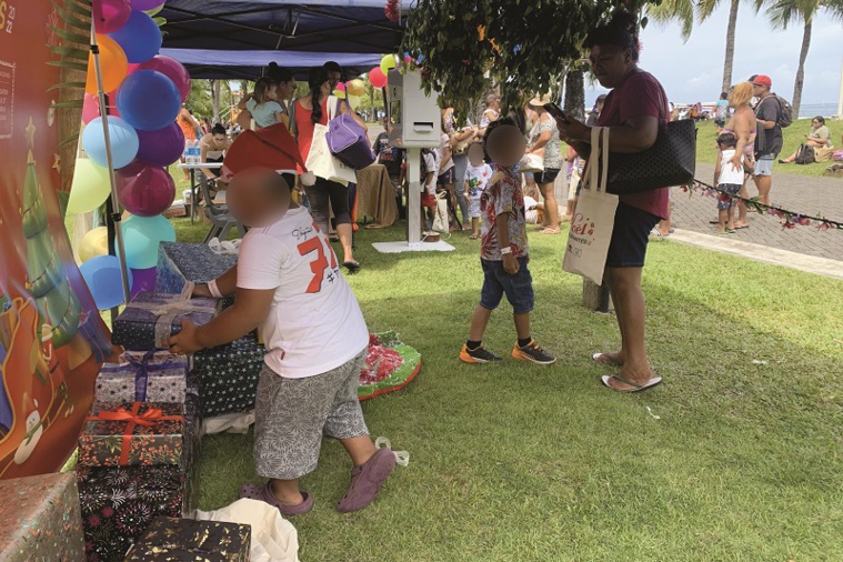 Des bons gratuits permettaient d’aller récupérer un cadeau. Des bons gratuits permettaient d’aller récupérer un cadeau.