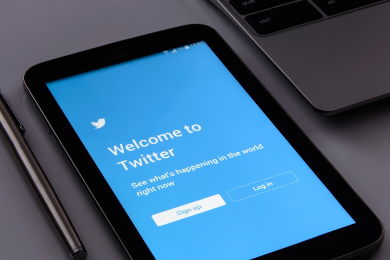 Twitter interdit les liens vers des réseaux sociaux concurrents