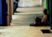 La misère bannie du centre ville de Papeete en journée La misère bannie du centre ville de Papeete en journée