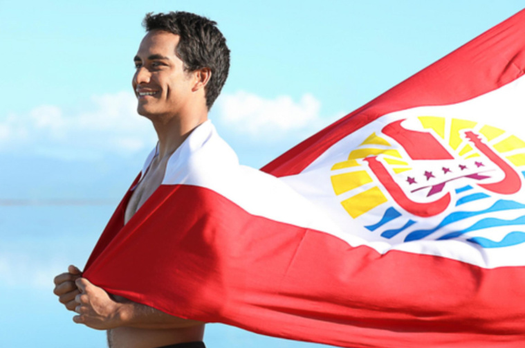 Mihimana Braye, surfeur professionnel. Mihimana Braye, surfeur professionnel.