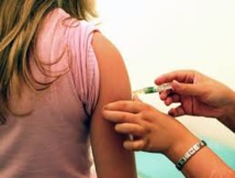 Papillomavirus: une haute instance propose la vaccination en milieu scolaire
