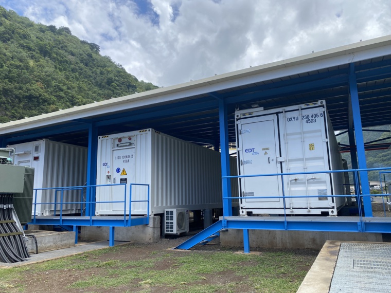 Installation du générateur virtuel Putu Uira. Installation du générateur virtuel Putu Uira.