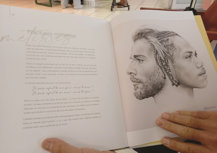 Les rêves posthumes de Raina Chaussoy Les rêves posthumes de Raina Chaussoy