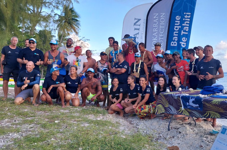 Les rameurs et l'équipe Mokarran. ©Matuah Les rameurs et l'équipe Mokarran. ©Matuah