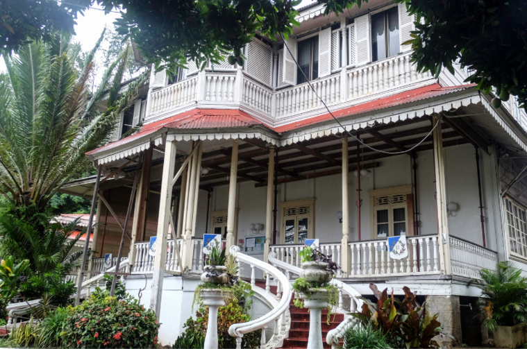 Arue lance une consultation publique sur le "style" de l'après-Saintonge Arue lance une consultation publique sur le "style" de l'après-Saintonge