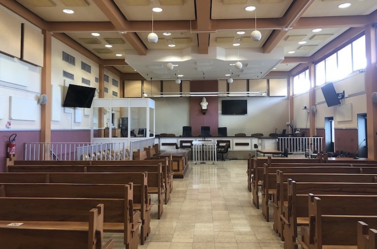 Condamné pour avoir importé 200 timbres de LSD Condamné pour avoir importé 200 timbres de LSD