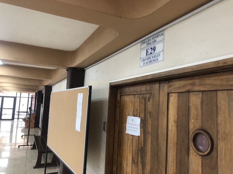 Elle importe 164 grammes d'ice pour sa “conso perso” Elle importe 164 grammes d'ice pour sa “conso perso”