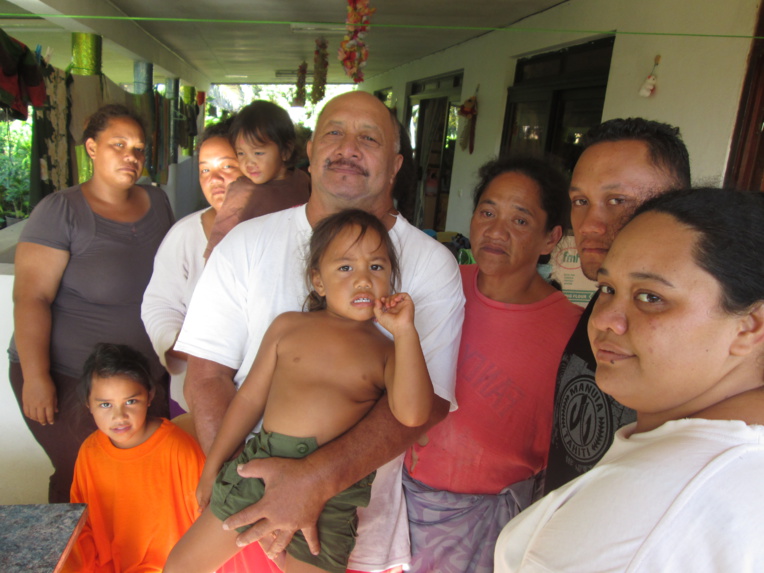En l’espace d’une semaine, tous les adultes de la famille Tahuroa  de Papeari ont été touchés par le Chikungunya
