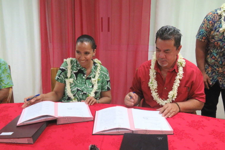 Vendredi, l'Epic Te Ito Rau No Moorea-Maiao a signé une convention de prêt de 596 millions Fcfp avec l'Agence française de développement pour l'électrification de Maiao et le financement des projets de transition énergétique à Moorea. ©Toatane Rurua