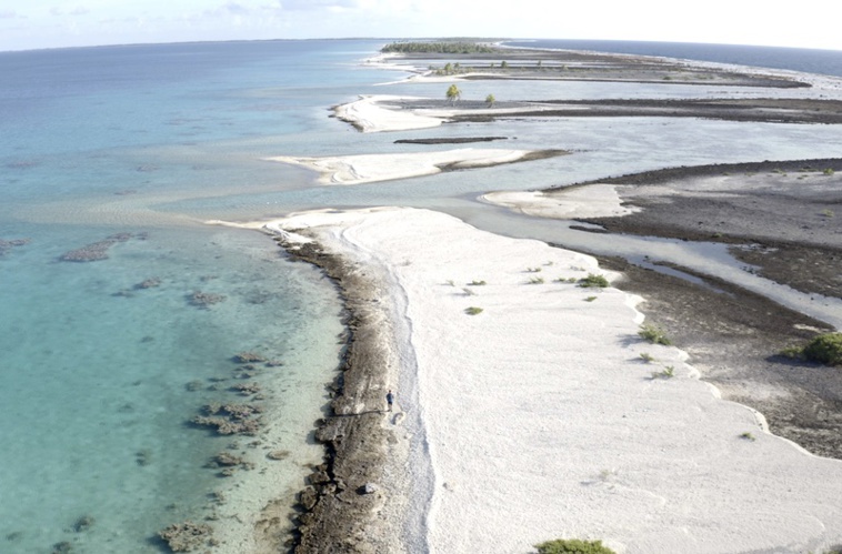 Le parcours s'étendait sur 22 kilomètres, du côté est de l’atoll, du motu Honopaku au lieu-dit O’Tahiti.©Teraumihi Tane Le parcours s'étendait sur 22 kilomètres, du côté est de l’atoll, du motu Honopaku au lieu-dit O’Tahiti.©Teraumihi Tane