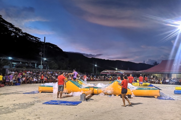 Epreuve de la Saga Poerava, la course en palmes. ©V.Leroi Epreuve de la Saga Poerava, la course en palmes. ©V.Leroi