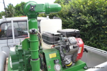 Le CHSP dispose de 10 véhicules pour assurer les pulvérisations d'insecticide dont cinq à Tahiti. Le CHSP dispose de 10 véhicules pour assurer les pulvérisations d'insecticide dont cinq à Tahiti.