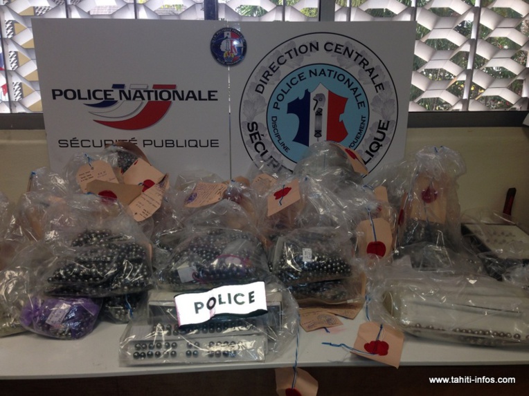 Grosse saisie de perles chez un receleur de Mamao Grosse saisie de perles chez un receleur de Mamao